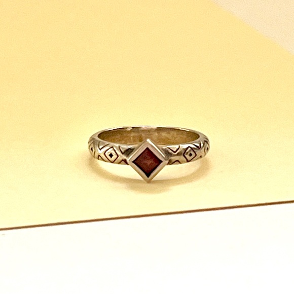 🌀Brighton 🎉rare vintage🎉 • silver abstract triangle ring with purple stone - Picture 4 of 13